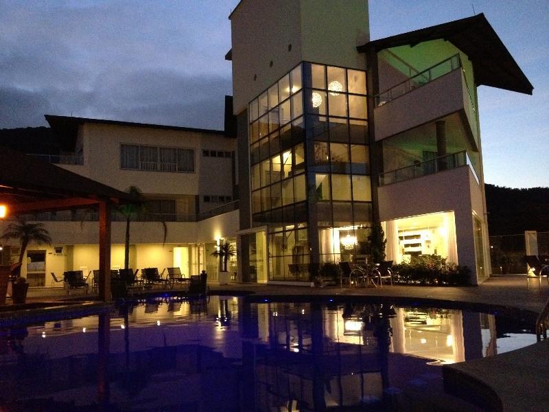 Reserva Praia Hotel Balneário Camboriú エクステリア 写真